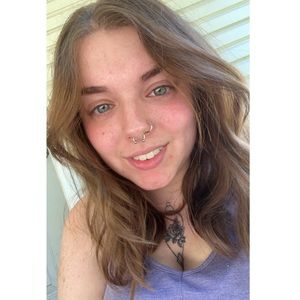 Meet your Posher, Lynsey